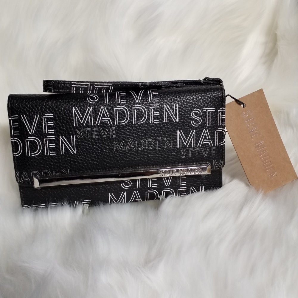 Steve Madden Trifold Wallet - NWT